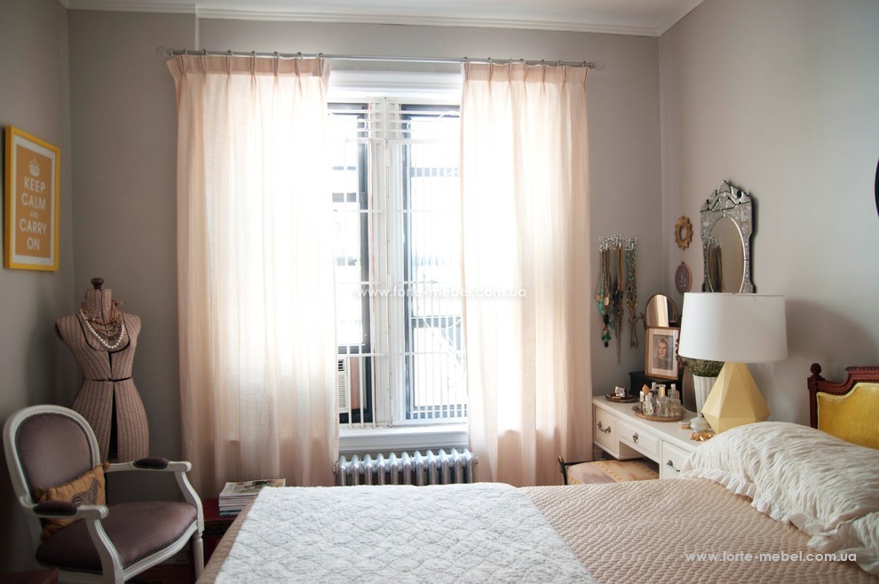 Прикроватные тумбочки и ночной столик  для спальни